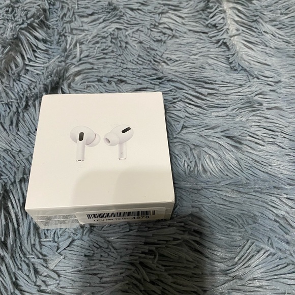 Apple Other - AirPods Pro (New)never Opened